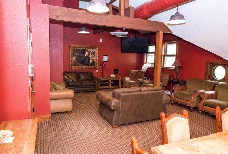 Carriage House Meeting Room 1