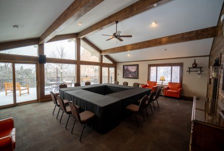 Glen View Meeting Room